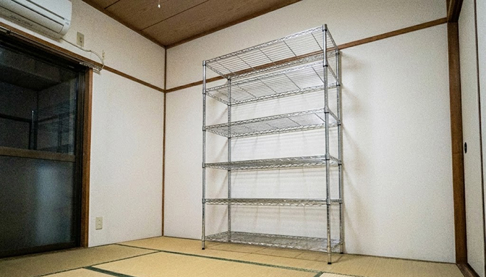 新潟県糸魚川市にて大量の書籍、家具の片付け事例