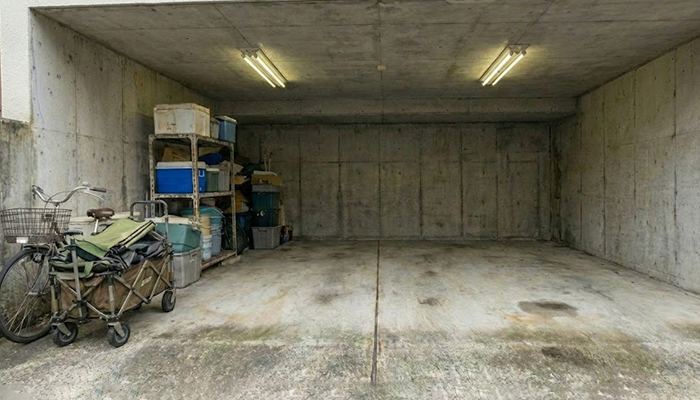 福井県若狭町にて、不用品で溢れたガレージからのゴミの撤去の事例