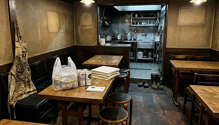 福井市の店舗の片付け事例。飲食店の什器買取りと清掃を行った